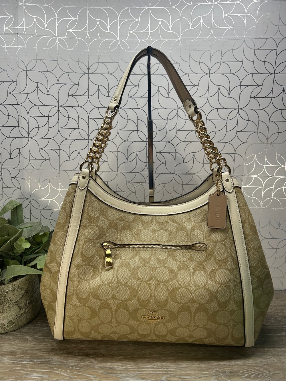 Coach Cream Signature Canvas Tote Bag - Picture 1 of 14